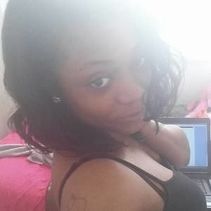 Meet your Posher, Tiffany